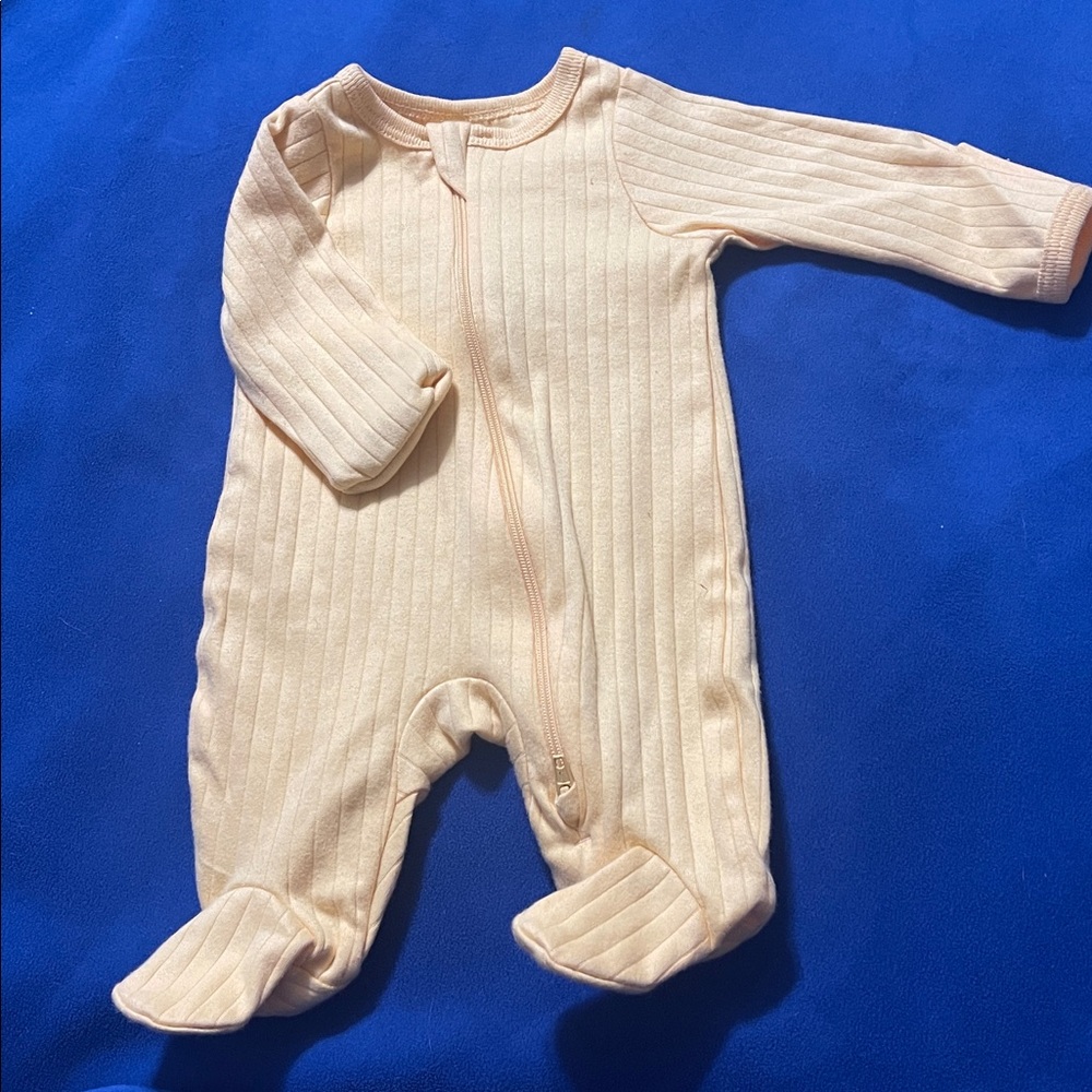 Wonder Nation yellow ribbed Preemie Sleepwear.